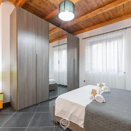 Floris Modern House *
